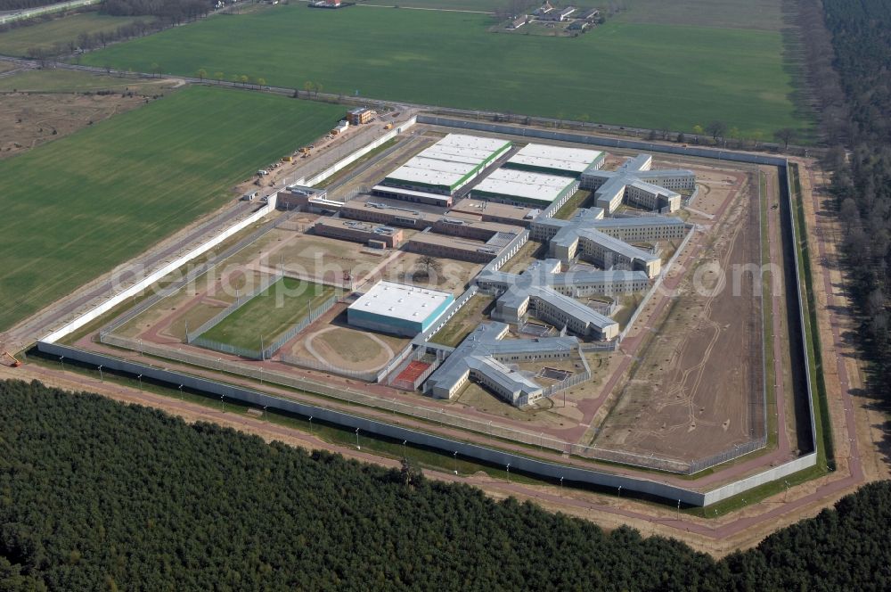 Aerial photograph Burg - Prison grounds and high security fence Prison in Burg in the state Saxony-Anhalt