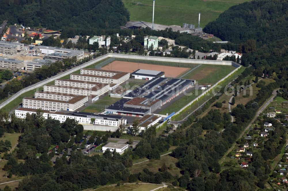 Dresden from the bird's eye view: Prison grounds and high security fence Prison Dresden on Hammerweg in Dresden in the state Saxony