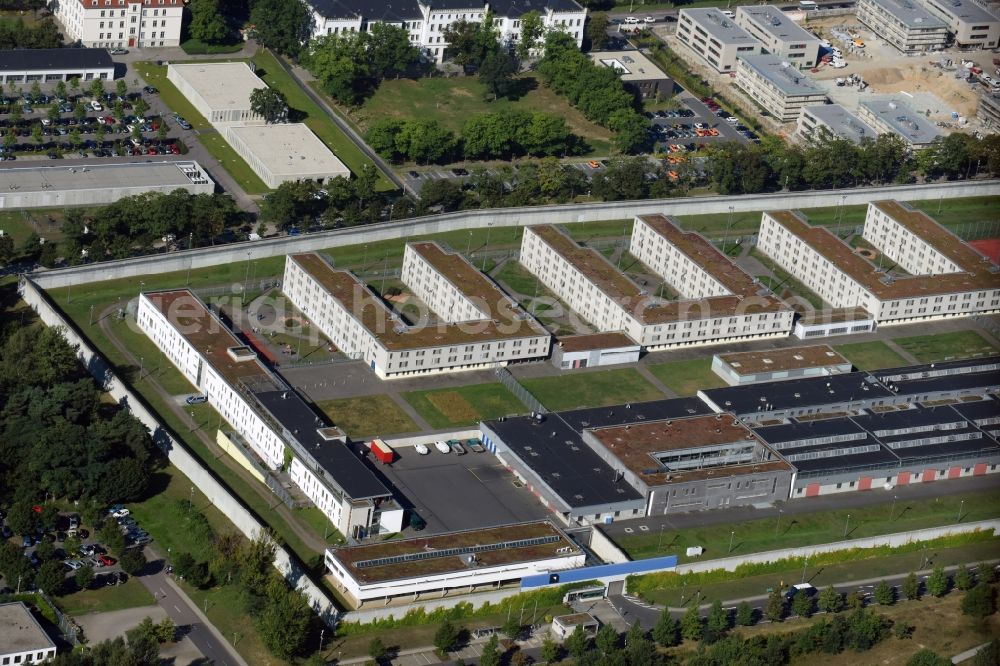 Dresden from the bird's eye view: Prison grounds and high security fence Prison Dresden on Hammerweg in Dresden in the state Saxony