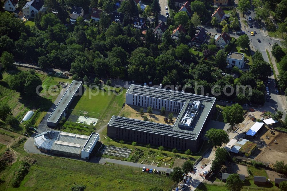 Berlin from above - Prison grounds Justizvollzugsanstalt Dueppel on Robert-von-Ostertag-Strasse in the district Zehlendorf in Berlin