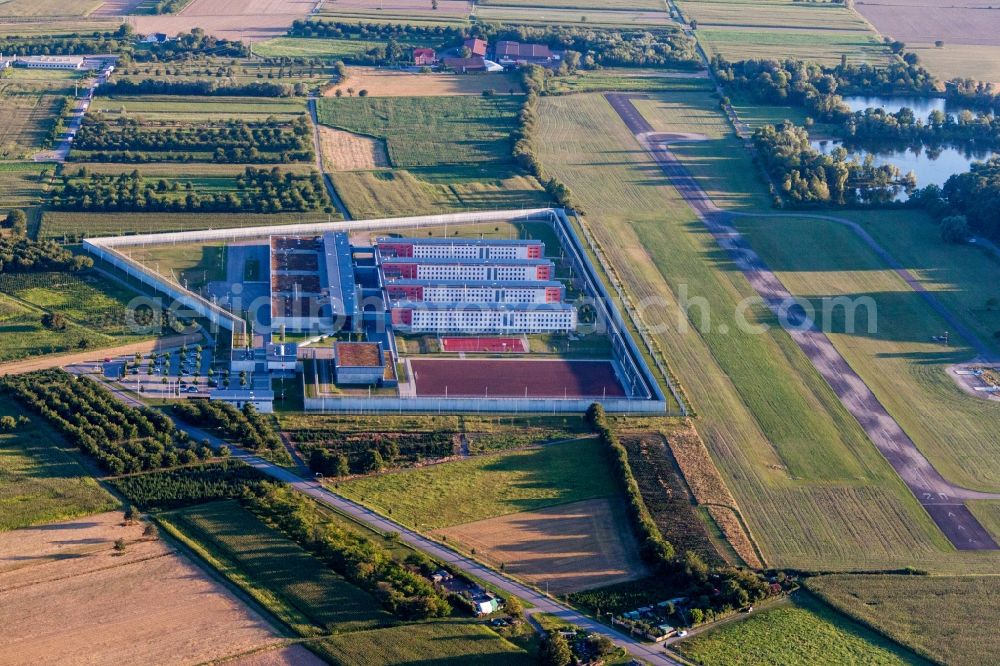 Offenburg from the bird's eye view: Prison grounds and high security fence Prison Justizvollzugsanstalt Offenburg on Flugplatz Offenburg-Baden in Offenburg in the state Baden-Wuerttemberg, Germany