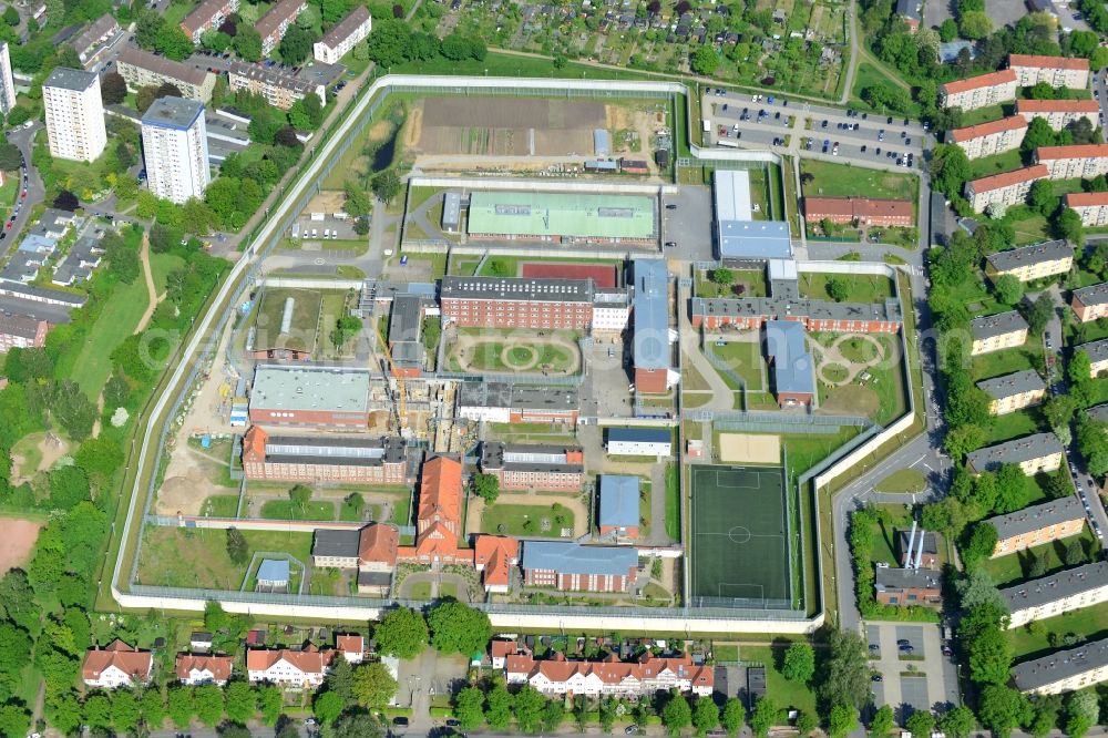 Lübeck from above - Prison grounds and high security fence Prison in Luebeck in the state Schleswig-Holstein