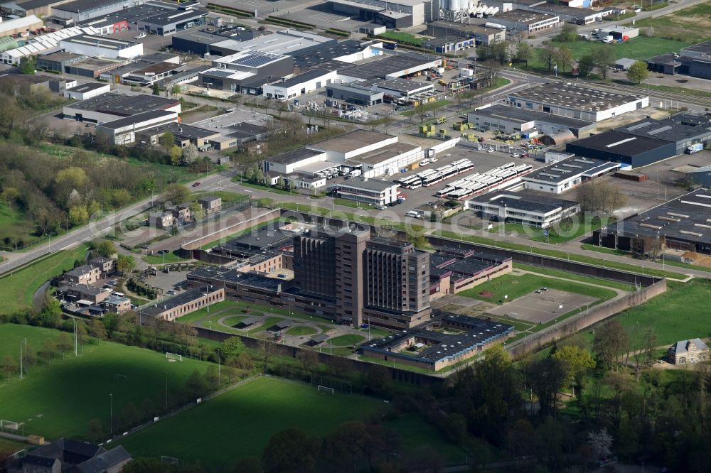 Maastricht from the bird's eye view: Prison grounds and high security fence Prison in Maastricht in Limburg, Netherlands