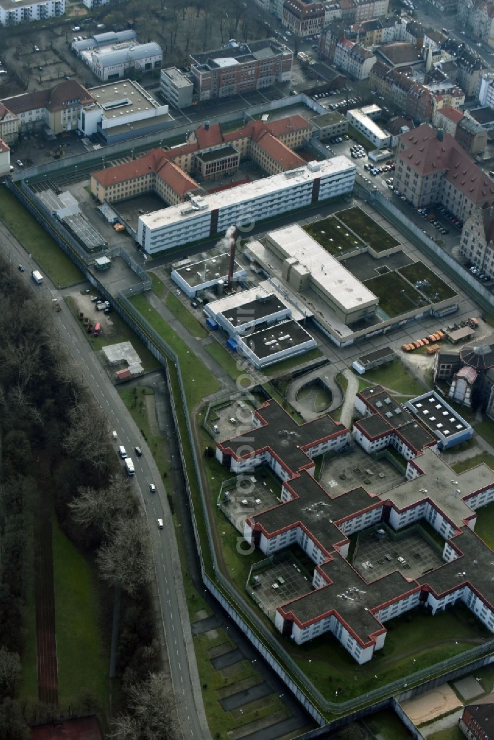 Nürnberg from above - Prison grounds and high security fence Prison in Nuremberg in the state Bavaria