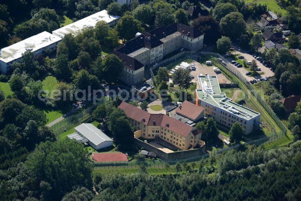 Schleswig from the bird's eye view: Prison grounds and high security fence Prison in Schleswig in the state Schleswig-Holstein