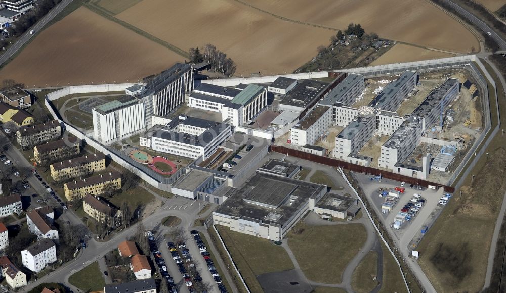 Stuttgart from above - Prison grounds and high security fence Prison Stammheim in Stuttgart in the state Baden-Wuerttemberg