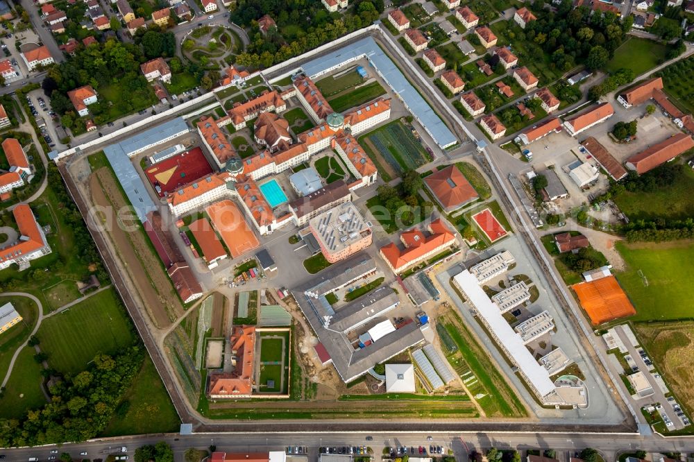 Straubing from above - Prison grounds and high security fence Prison in Straubing in the state Bavaria