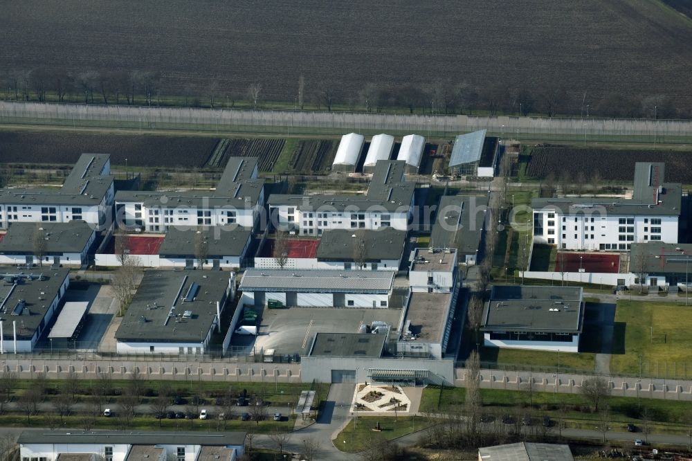 Tonna from the bird's eye view: Prison grounds and high security fence Prison in Tonna in the state Thuringia