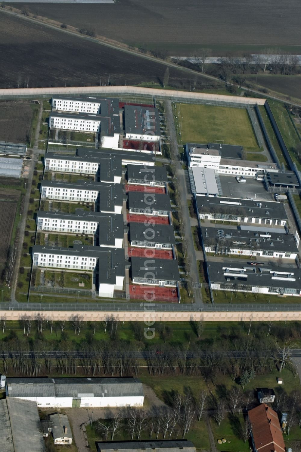 Aerial image Tonna - Prison grounds and high security fence Prison in Tonna in the state Thuringia