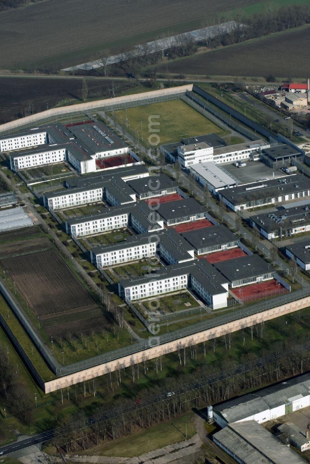 Aerial image Tonna - Prison grounds and high security fence Prison in Tonna in the state Thuringia