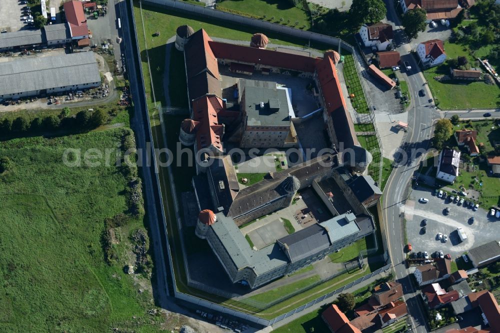 Aerial image Untermaßfeld - Prison grounds and high security fence Prison in Untermassfeld in the state Thuringia