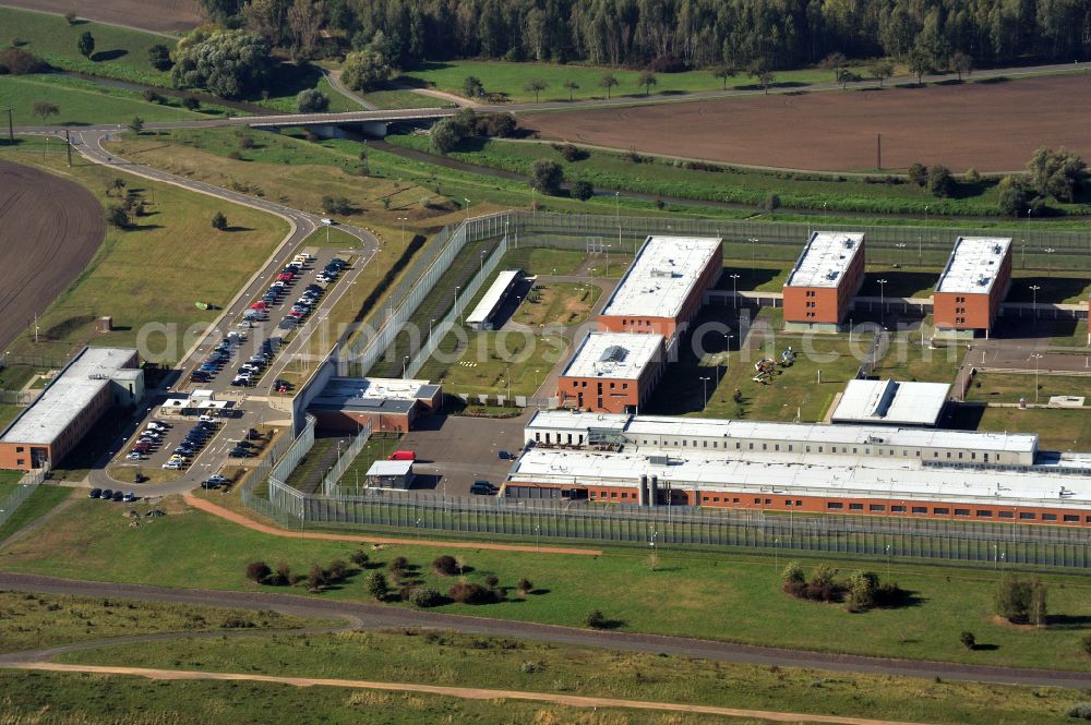 Regis-Breitingen from the bird's eye view: Premises of the correctional facility detention center in Regis in Saxony