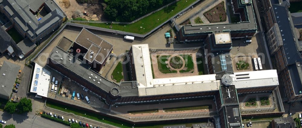 Hamburg from above - The grounds of the prison remand center in Hamburg. The detention center in Hamburg, is an institution of the closed operation with a central hospital