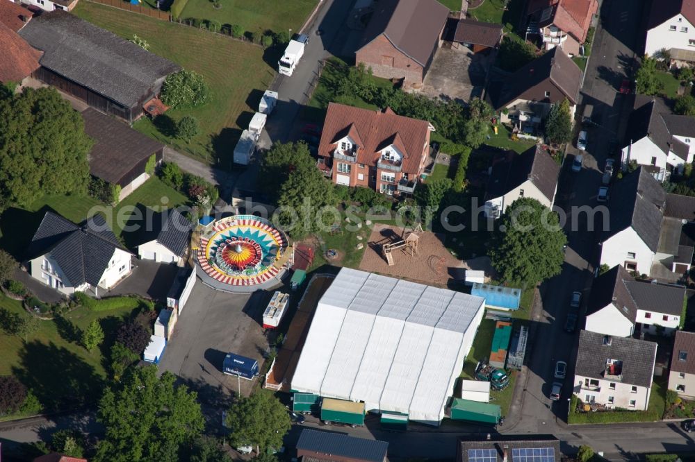 Aerial image Höxter - Participants in the Kirchweih festival on the event concert area in the district Brenkhausen in Hoexter in the state North Rhine-Westphalia