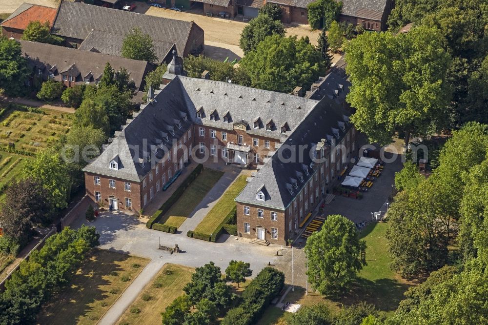 Grevenbroich Langwaden from the bird's eye view: Grounds of the monastery Langwaden in Grevenbroich in North Rhine-Westphalia