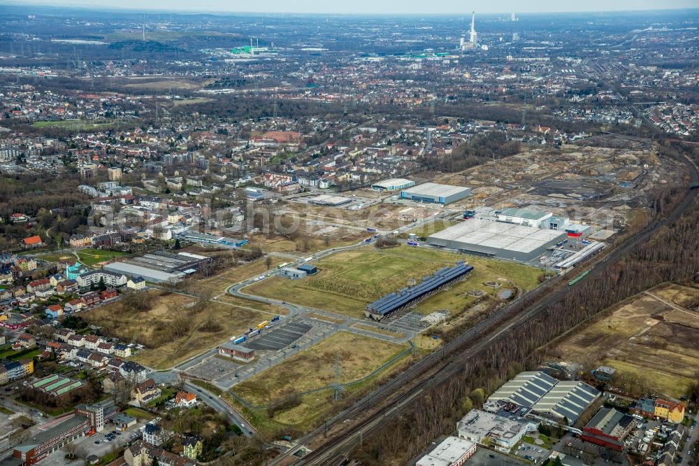 Aerial image Gelsenkirchen - Grounds of the future industrial park Schalker Verein East of the logistics center of Wheels Logistics in Gelsenkirchen in the state of North Rhine-Westphalia. The center is part of the newly developed commercial area East on Schalker Verein