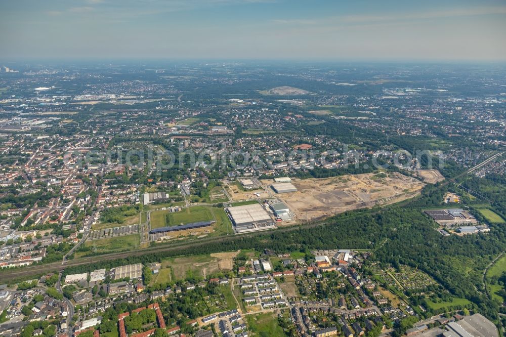 Gelsenkirchen from the bird's eye view: Grounds of the future industrial park Schalker Verein East of the logistics center of Wheels Logistics in Gelsenkirchen in the state of North Rhine-Westphalia. The center is part of the newly developed commercial area East on Schalker Verein