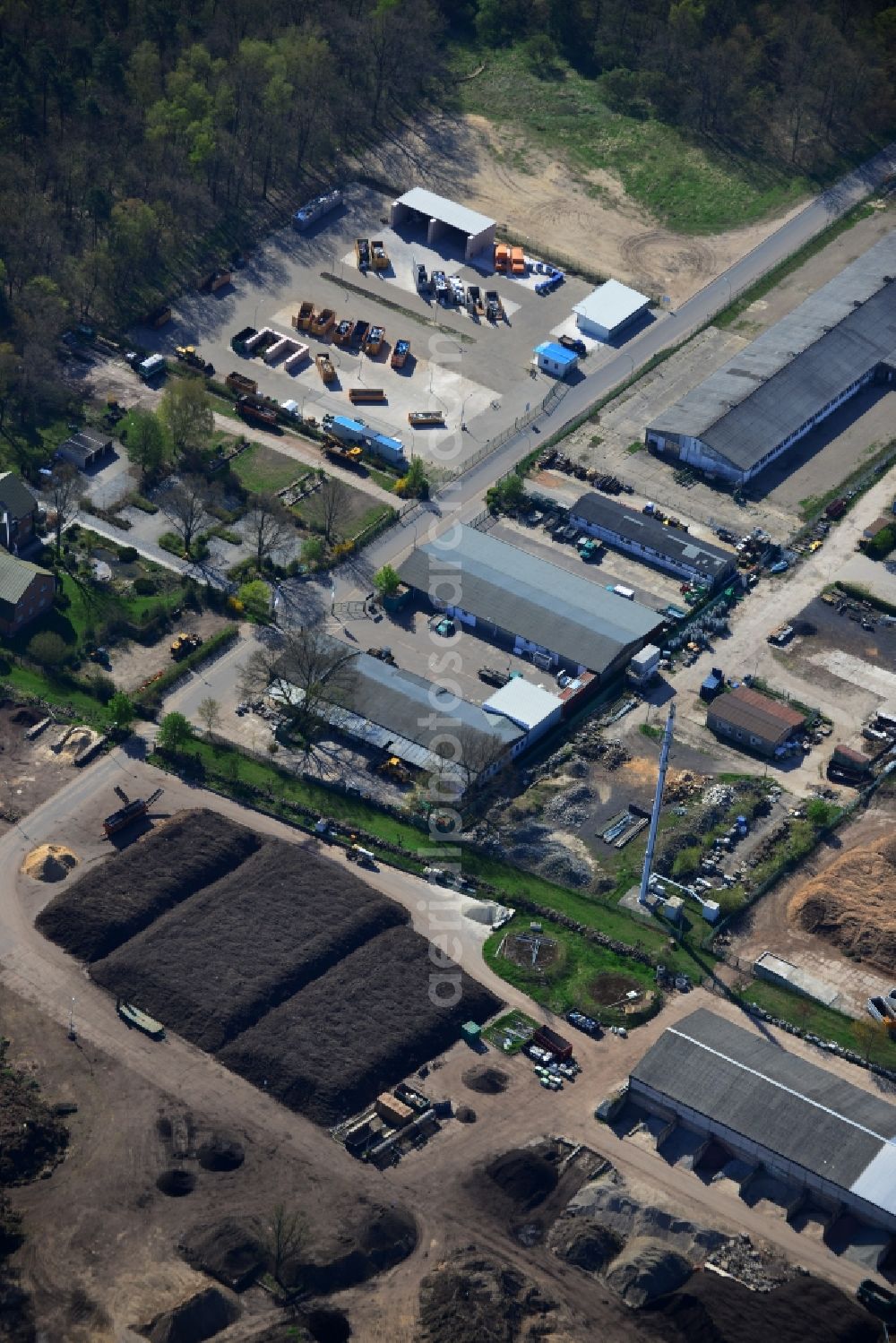 Aerial photograph Falkensee - Site for the composting of bio-compost and Reinhold Fehmer GmbH in Falkensee in Brandenburg