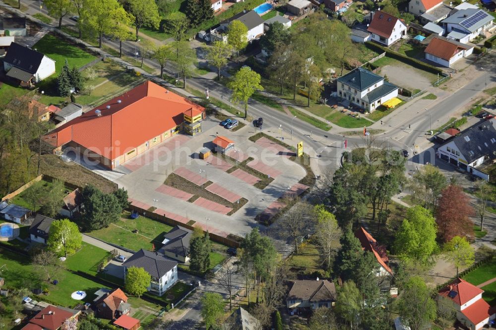 Aerial image Falkensee - Site of the roundabout - ring on Havelländer street in Falkensee in Brandenburg