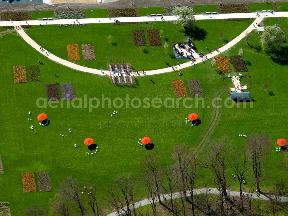 Neu-Ulm from the bird's eye view: Gelände der LaGa Landesgartenschau Neu-Ulm in Bayern. Grounds of the state garden show Neu-Ulm in Bavaria.