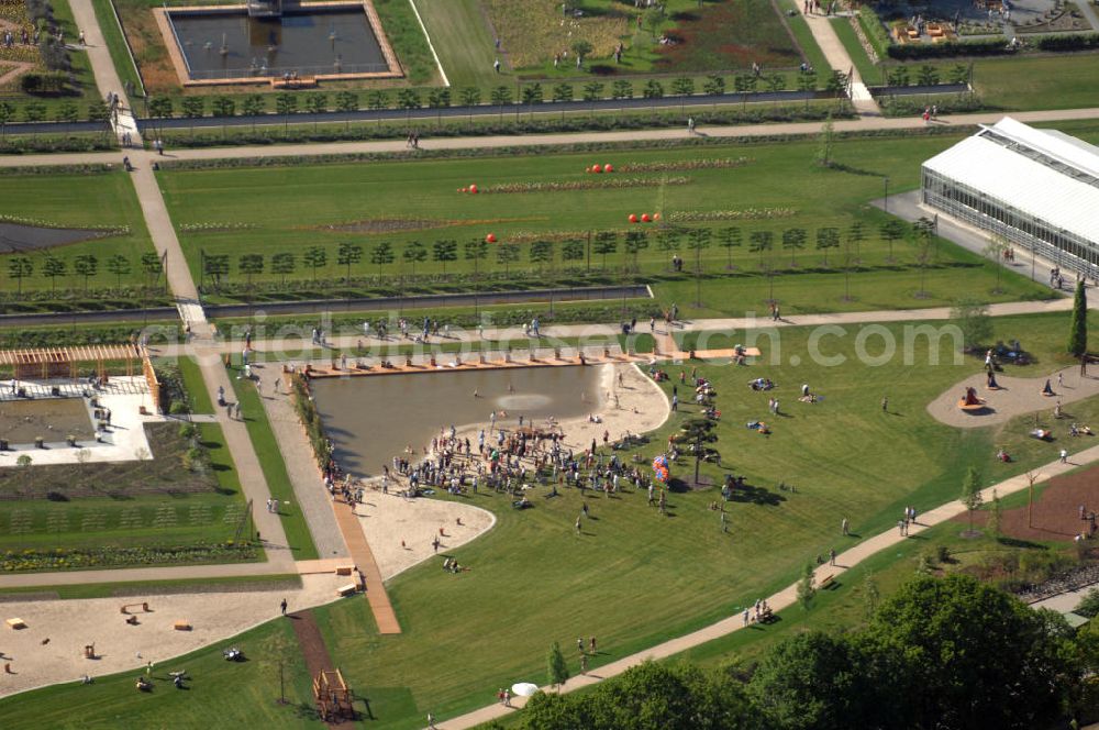 Aerial photograph ORANIENBURG - Blick auf das Gelände der LAGA Landesgartenschau 2009 am Oranienburger Schloß. Landesgartenschau Oranienburg 2009 GmbH, Breite Straße 1, 16515 Oranienburg, Tel.: 0 33 01-60 0-8 30