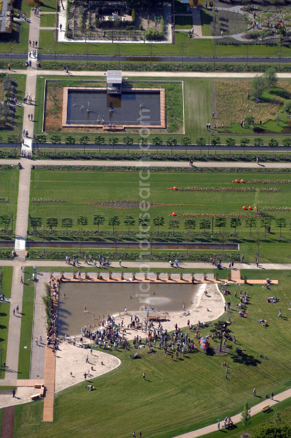 ORANIENBURG from the bird's eye view: Blick auf das Gelände der LAGA Landesgartenschau 2009 am Oranienburger Schloß. Landesgartenschau Oranienburg 2009 GmbH, Breite Straße 1, 16515 Oranienburg, Tel.: 0 33 01-60 0-8 30