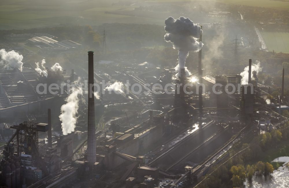 Aerial photograph Duisburg - Grounds of Mannesmann oxygen steelmaking plant at Duisburg in the Ruhr area in North Rhine-Westphalia