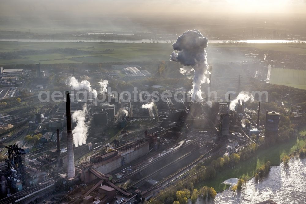 Duisburg from above - Grounds of Mannesmann oxygen steelmaking plant at Duisburg in the Ruhr area in North Rhine-Westphalia