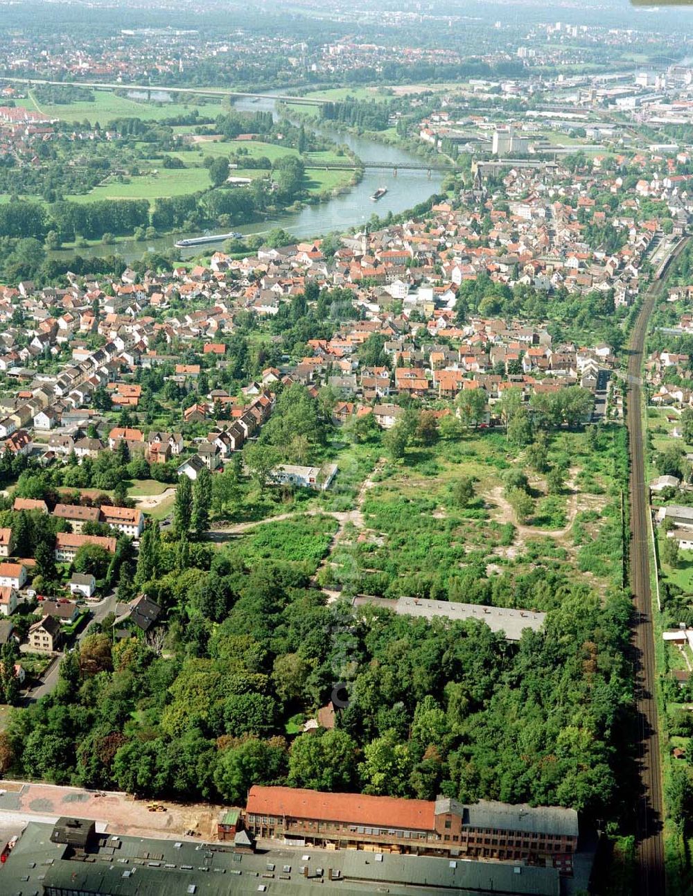 Hanau / Hessen from the bird's eye view: Gelände der MÜBAU AG an der August-Peukert-Straße / Nähe des Bhf. Hanau-Großraum in Hanau.