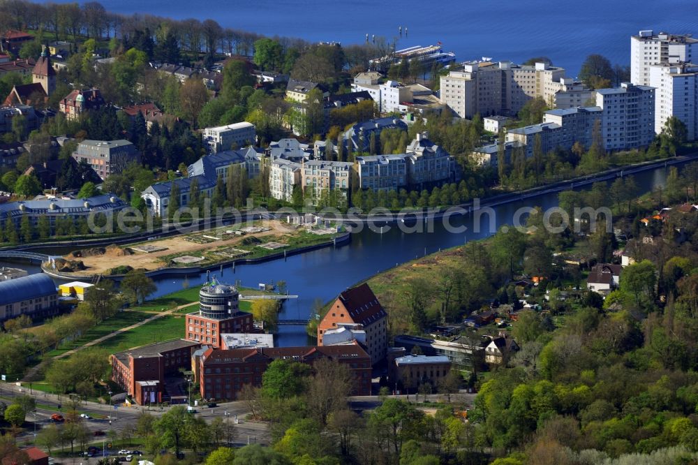 Aerial image Berlin Reinickendorf - Grounds of the Medical Park Humboldt mill and residential buildings at Tegel harbor in Berlin - Reinickendorf