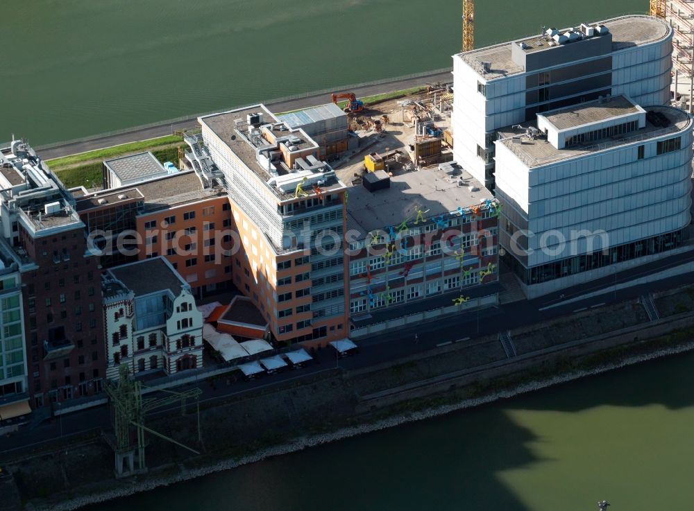 Düsseldorf from above - Site of the Düsseldorf media harbor on the banks of the Rhine in North Rhine-Westphalia