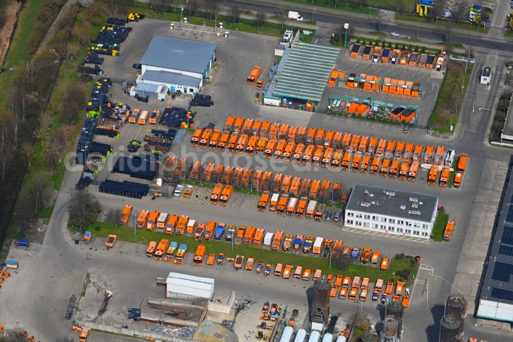 Berlin from above - Site waste and recycling sorting BSR Recyclinghof Nordring in the district Marzahn in Berlin, Germany