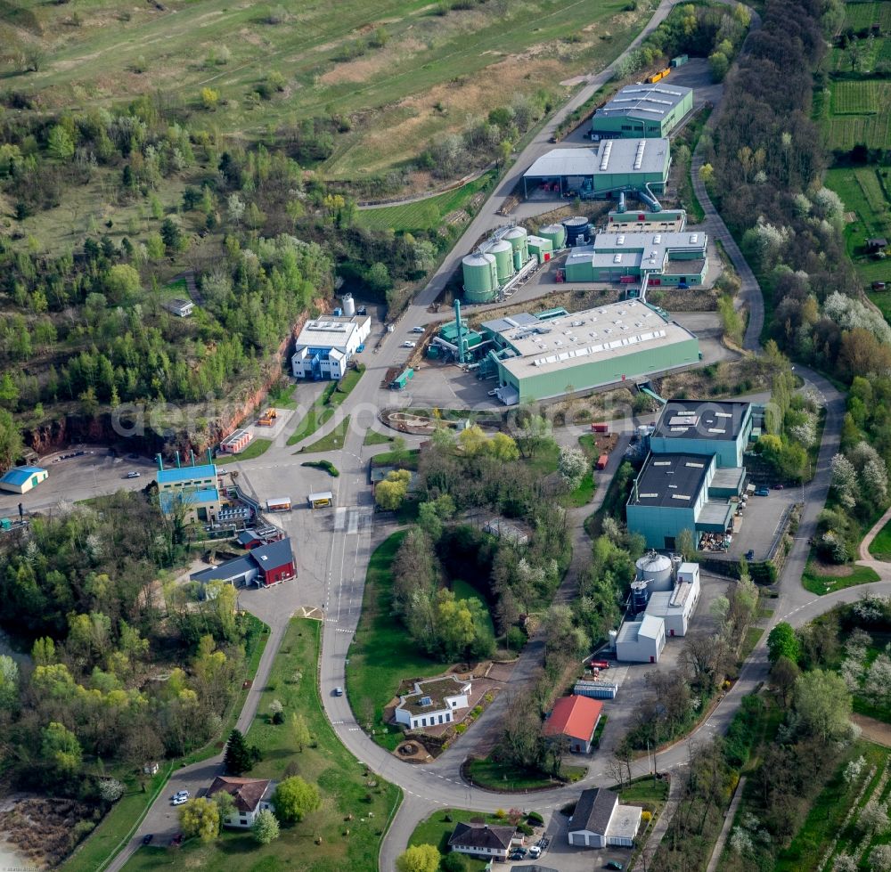 Aerial photograph Ringsheim - Site waste and recycling sorting ZAK Zweckverband Abfallbehandlung Kahlenberg on Bergwerkstrasse in Ringsheim in the state Baden-Wuerttemberg