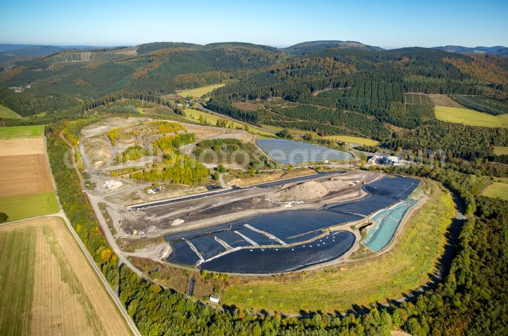 Meschede from above - Site of the landfill of the waste disposal company of the Hochsauerlandkreis ( AHSK ) and the company for waste management Hochsauerland mbH ( GAH ) in Meschede in the state North Rhine-Westphalia