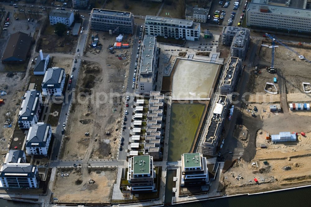 Aerial image Berlin - View of the area of the new construction project NeueWasserliebe - 52 Grad Nord Wohnen am Wasser in Berlin-Gruenau in the district of Gruenau in Berlin