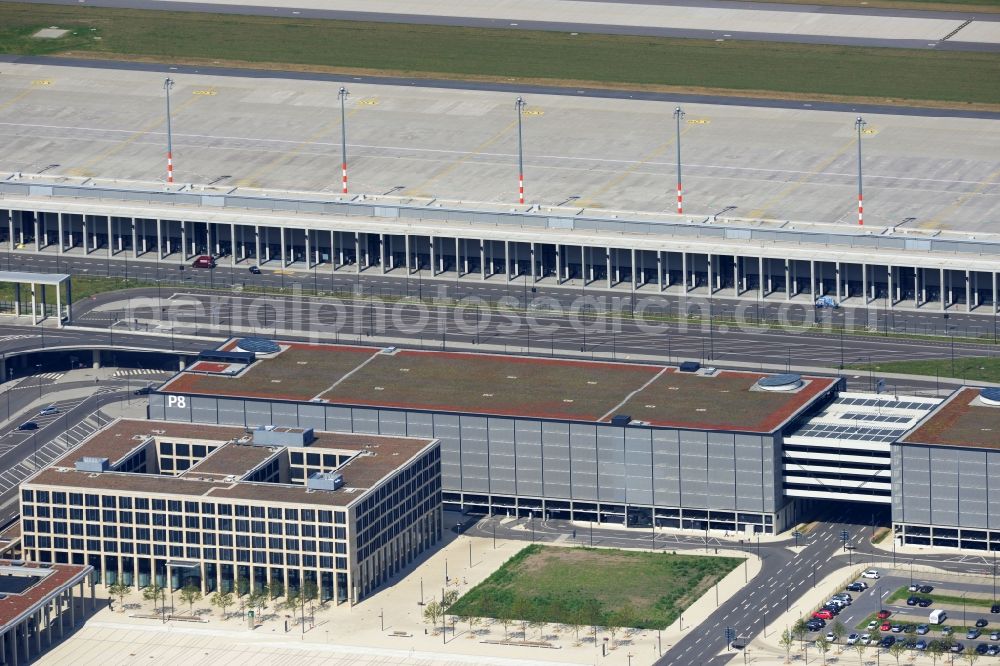 Aerial photograph Schönefeld - Site of the new airport BER / BBI AIRPORT BERLIN BRANDENBURG Willi Brandt in Schönefeld in Brandenburg. The new terminal is in the south of the airport Berlin -Schoenefeld quality built