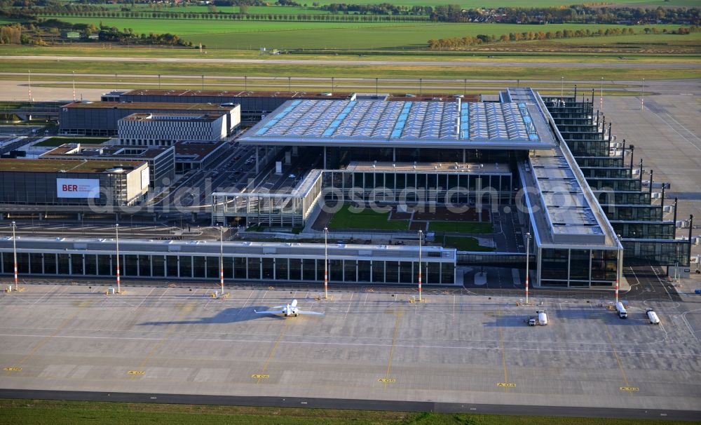 Schönefeld from the bird's eye view: Site of the new airport BER / BBI AIRPORT BERLIN BRANDENBURG Willi Brandt in Schönefeld in Brandenburg. The new terminal is in the south of the airport Berlin -Schoenefeld quality built