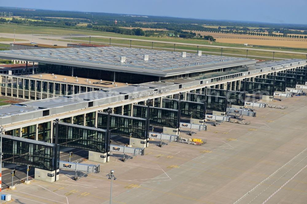 Aerial photograph Schönefeld - Site of the new airport BER / BBI AIRPORT BERLIN BRANDENBURG Willi Brandt in Schönefeld in Brandenburg. The new terminal is in the south of the airport Berlin -Schoenefeld quality built