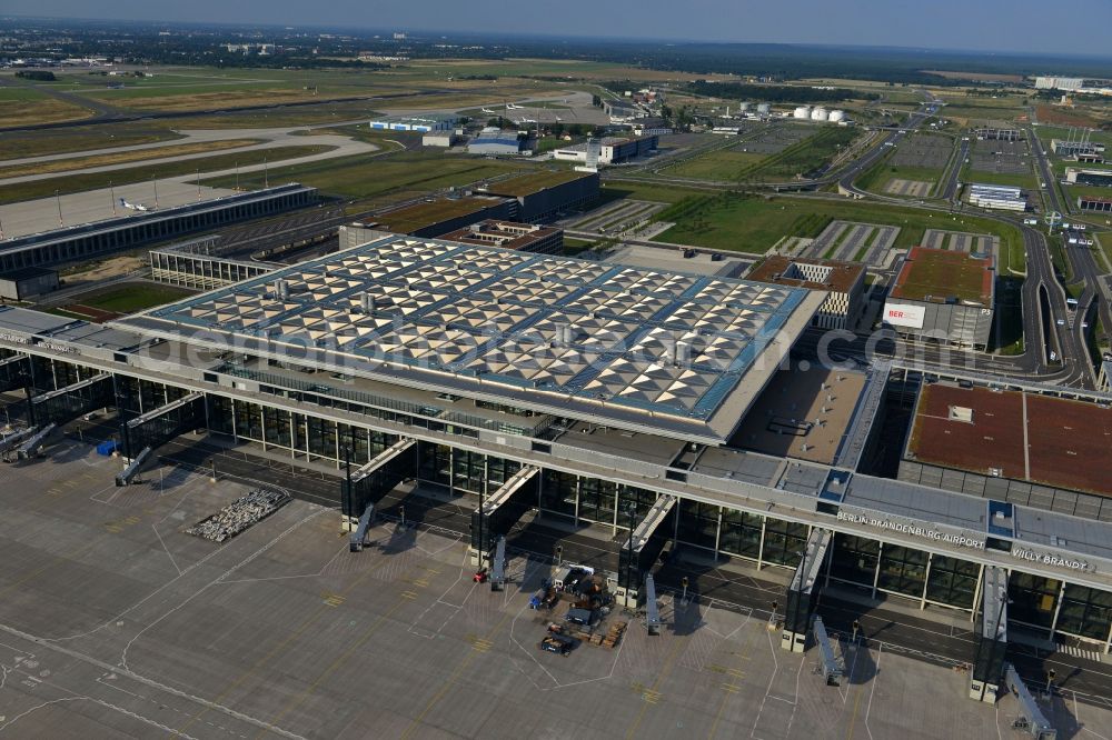 Schönefeld from the bird's eye view: Site of the new airport BER / BBI AIRPORT BERLIN BRANDENBURG Willi Brandt in Schönefeld in Brandenburg. The new terminal is in the south of the airport Berlin -Schoenefeld quality built