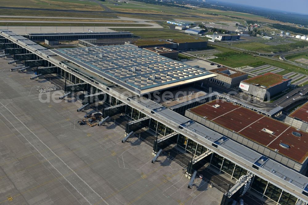 Aerial image Schönefeld - Site of the new airport BER / BBI AIRPORT BERLIN BRANDENBURG Willi Brandt in Schönefeld in Brandenburg. The new terminal is in the south of the airport Berlin -Schoenefeld quality built