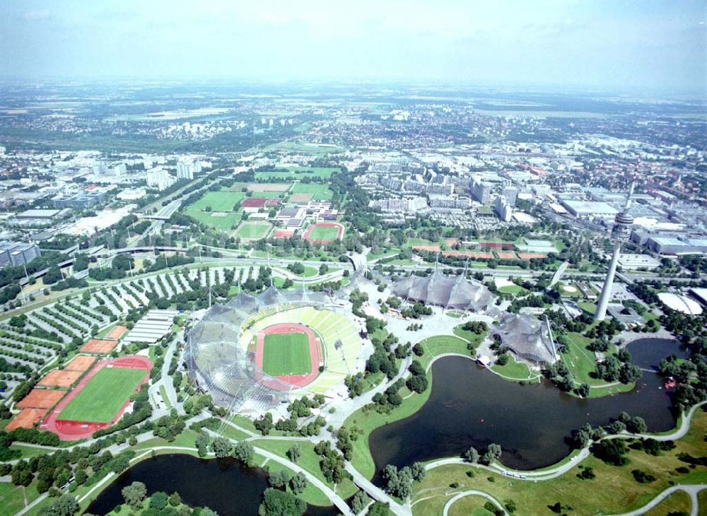 Aerial image München - Gelände des Olympiastadions und des Olympiaparks. Nichtredaktionelle Verwendung nur nach Absprache !