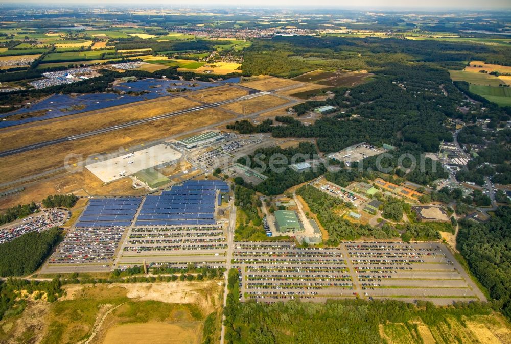 Aerial image Weeze - Participants in the PAROOKAVILLE - Electronic Music Festival music festival on the event concert area in Weeze in the state North Rhine-Westphalia, Germany