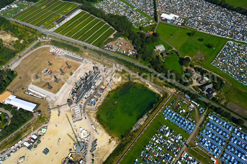 Weeze from above - Participants in the PAROOKAVILLE - Electronic Music Festival music festival on the event concert area in Weeze in the state North Rhine-Westphalia, Germany