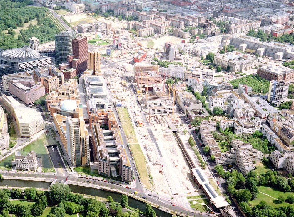 Berlin - Tiergarten from the bird's eye view: Gelände des Potsdamer Platzes in Berlin-Tiergarten - ein Objekt der HVB - Projekt GmbH.