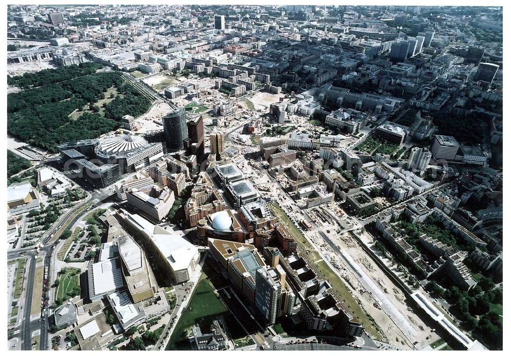 Aerial image Berlin - Tiergarten - Gelände des Potsdamer Platzes in Berlin-Tiergarten - ein Objekt der HVB - Projekt GmbH.