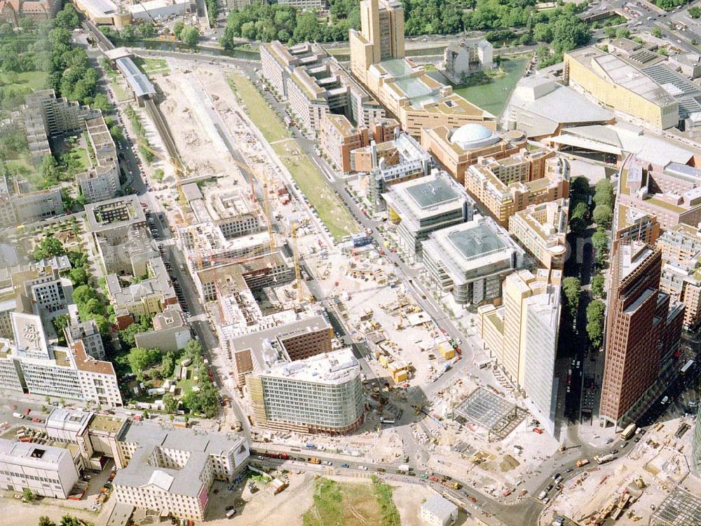 Aerial photograph Berlin - Tiergarten - Gelände des Potsdamer Platzes in Berlin-Tiergarten - ein Objekt der HVB - Projekt GmbH.