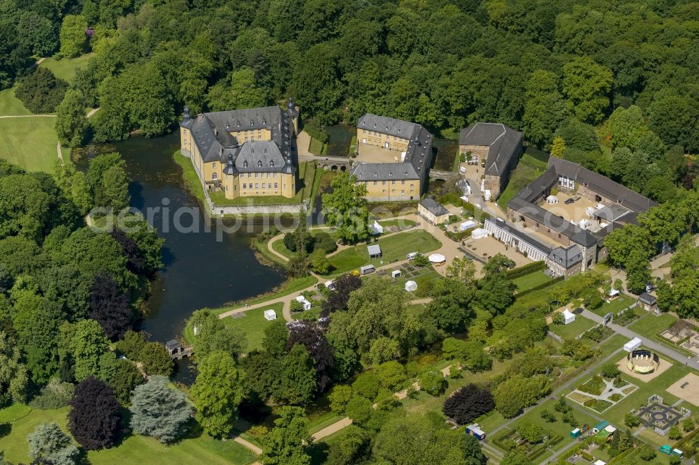 Aerial image Jüchen - Castle Dyck in the community Juechen in the state of North Rhine-Westphalia