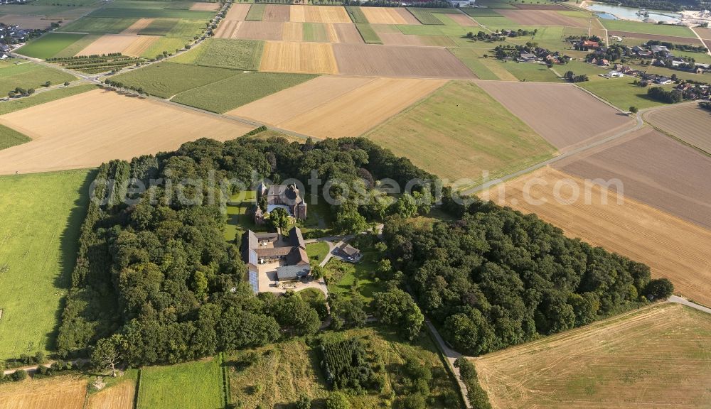 Wassenberg from above - Grounds of the castle at Elsum Wassenberg in North Rhine-Westphalia