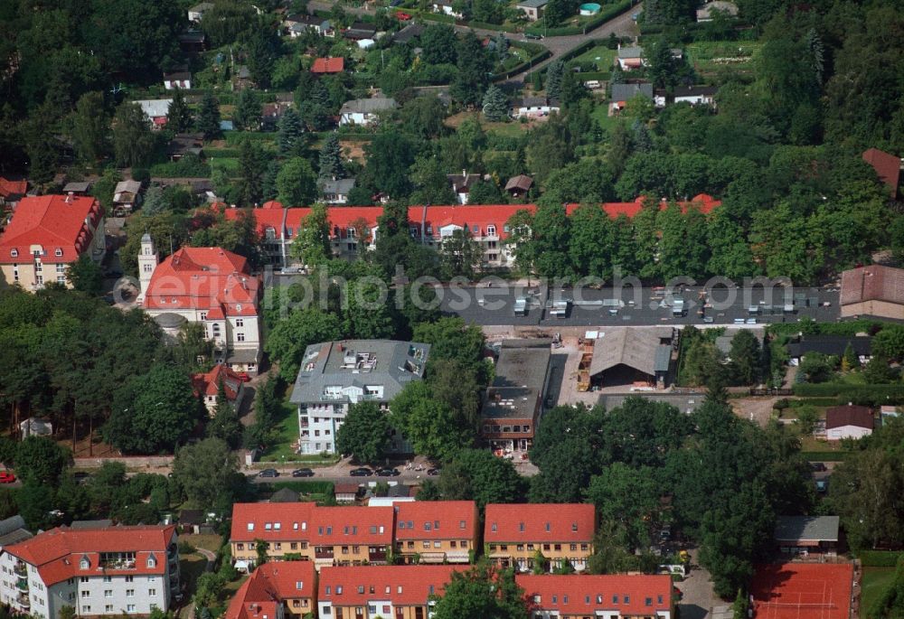 Aerial image Berlin Spandau - Grounds of the school environment center, the former patrons of gardening school in Berlin - Spandau