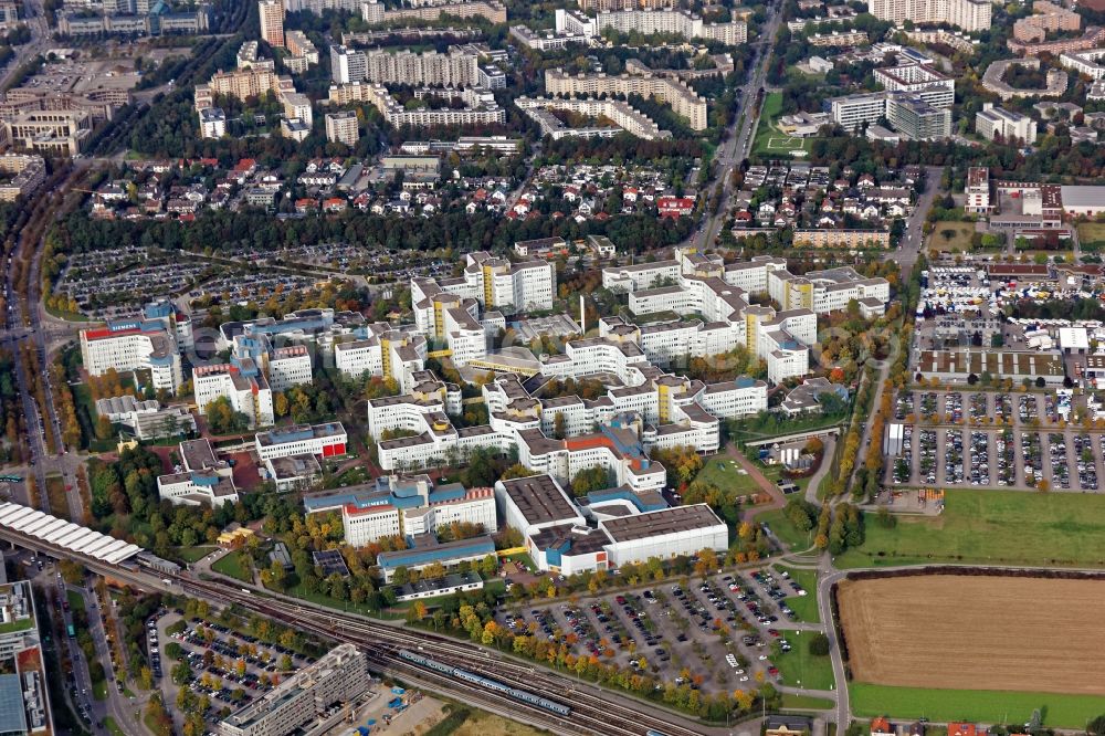 Aerial photograph München - Company grounds and facilities of Siemens-AG in Munich in the state Bavaria